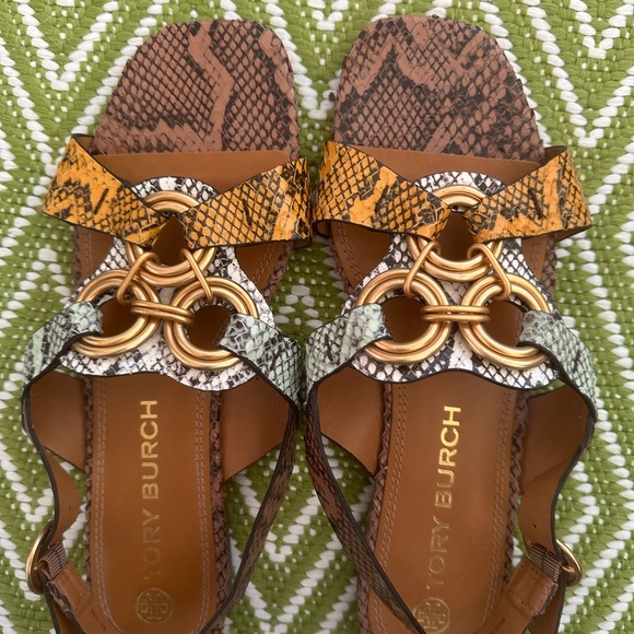 Tory Burch Chutney Roccia Sage Roccia sandals in snake-embossed leather - Picture 4 of 6